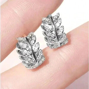 New Beautiful Sterling Silver White Sapphire Leaf Huggies